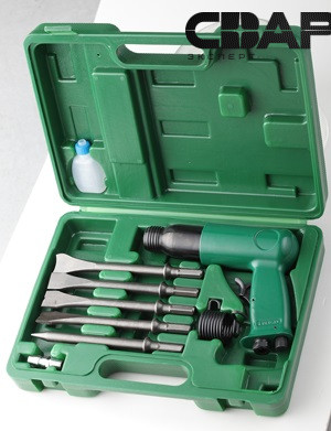 Молоток ударный с набором инструментов RP7809H